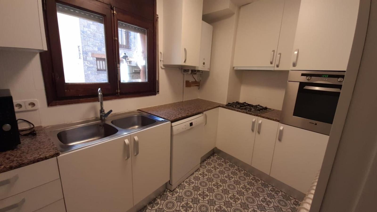 Apartamento En El Centro De Puigcerdà Eksteriør billede